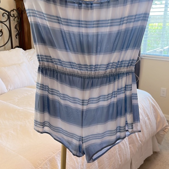 Chaser Strapless Smocked Short Romper - Picture 6 of 9